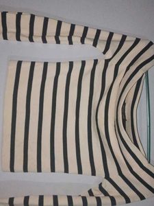 off shoulder top with sleeve side cut
