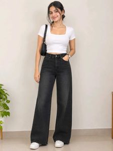 Stylish High-Waisted Wide-Leg Jeans