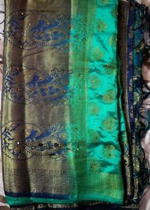 Pattu Silk Saree With Blouse