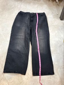 Black baggy jeans