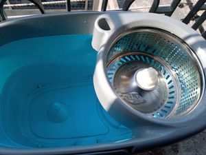 Spin Mop Bucket System 2 times use only like new b