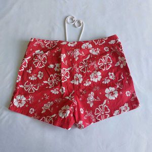 Red Floral Summer Shorts 🌺