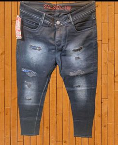 Men's Distressed Dark Wash Jeans Size 32