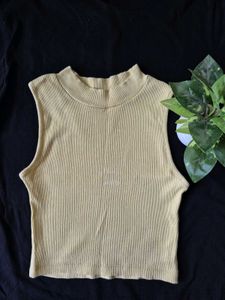Ribbed Mock Neck Sleeveless Top
