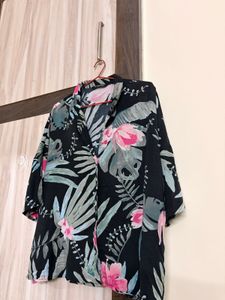 UNISEX Stylish Black Tropical Print Shirt