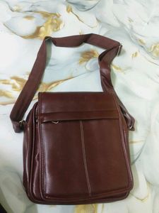 Men's Leather Crossbody Bag
