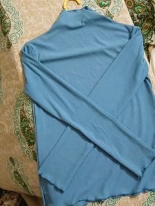 Ribbed Turtleneck Long Sleeve Top