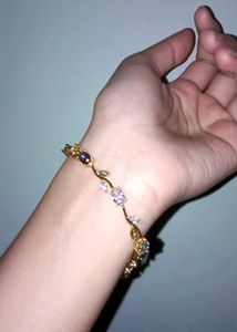 Elegant Floral Stone Bracelet