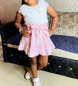 Skirt top set for 5-7yrs old