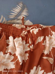 Relaxed Floral Print Women Trouser