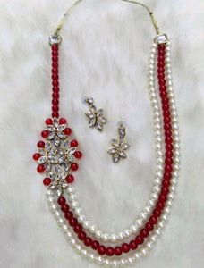 Elegant Pearl and Red Beaded Necklace Set
