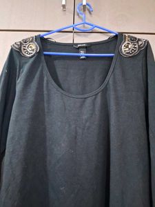 🔥buy 1 get one free🔥H &amp;m BBTop