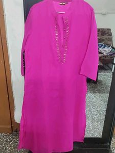 Vibrant Pink Embellished Kurta