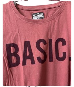 Basic Burgundy Graphic T-Shirt