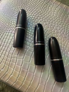 MAC Lipstick -Lady Danger Red Shade