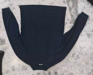 Uniqlo U Mock Neck Sweatshirt