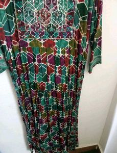 Stylish Geometric Print Kurta Set with Dupatta
