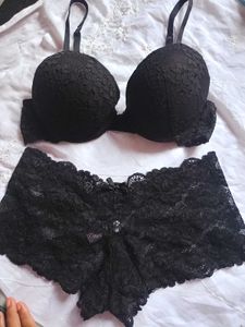 Black Lace Push-Up Bra