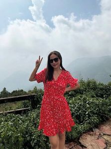 Red v neck line Floral Print Mini Dress(urbanic)