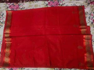Vibrant Red Silk Saree  without blouse