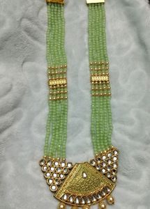 🆕Beautiful kundanjewelry+beads jewelry.    jewelry, necklace, beads, choker, handmade, jaipurjewelry, kundanjewelry, chokerset, earrings, women, beauty, forever21,