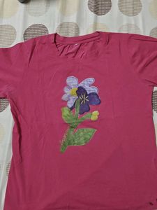 Daily wear Pink T-Shirt with Floral Applique
