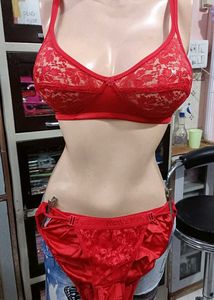 Beautiful Red Lace Bra &amp; Panty Set