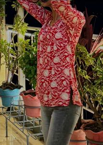 Red Floral Printed Kurta Top