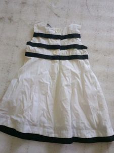 White Striped Sleeveless Dress for 2years girl