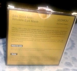 Anti-wrinkle eye mask