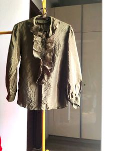 Elegant Ruffled Blouse
