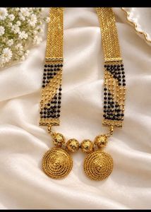 Elegant Gold Mangalsutra