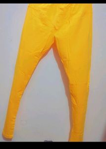 Yellow 🟡 Legging For Girl Or Woman 28 Waist