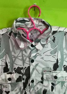 Men's Camouflage Print Casual Shirt