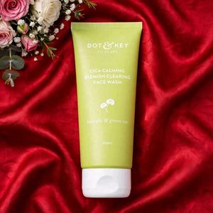 Dot & Key Cica Calming Face Wash