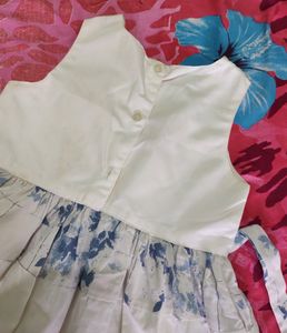Blue And White Cotton Frock For 6-8 Years Girls