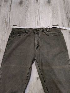 Ma5800 Hardrock bootcut jeans waist 32 inches