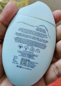 Moody 7D Hydroburst Hybrid Water Sunscreen SPF 50