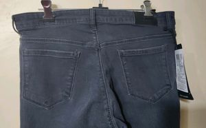Tokyo Talkies.  Women's Casual Jeans. New With Tag