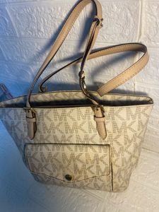 Authentic Michael Kors jet set Tote Bag