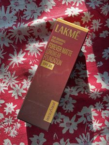 Lakme Forever Matte Foundation