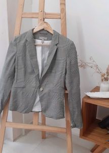 H&amp;M fitted blazer