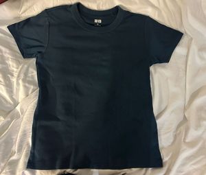 Uniqlo Dark Green Tee