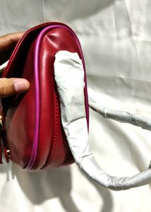 Chic Red Shoulder Bag