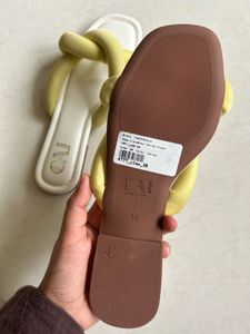 Chic Yellow Knot Detail Slides