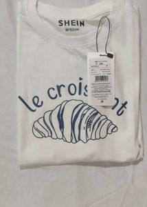 Croissant Graphic Tee - Casual Chic