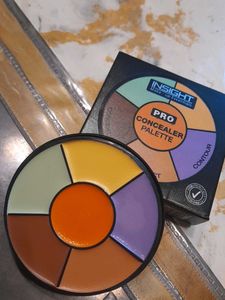 Insight Pro Concealer Palette