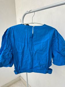 Vero Moda Blue Cut-out Bell Sleeve crop top