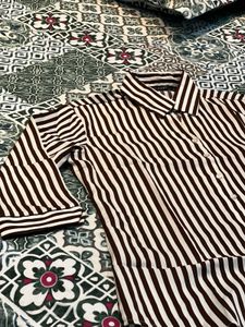 Classic coffee and white Striped Shirt