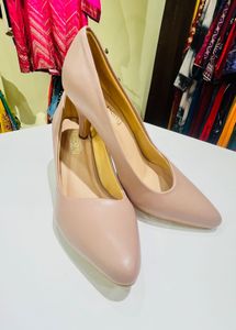 heels from dressberry